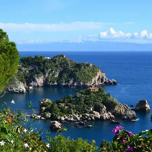 https://charming-place-2-taormina.sicilyhotelsitaly.net